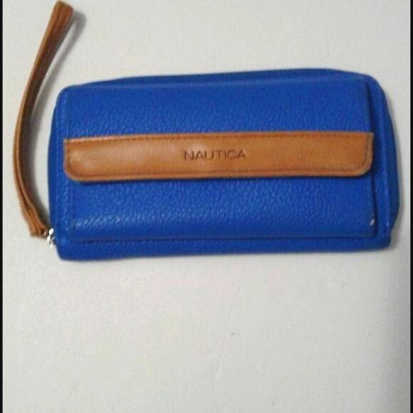 Nautica Blue & Tan Leather Multipocket Wristlet - Picture 1 of 7